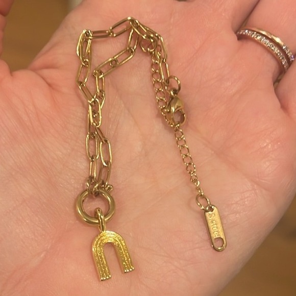 Simple gold rainbow charm on stainless steel paper clip‎ charm bracelet - Picture 2 of 3